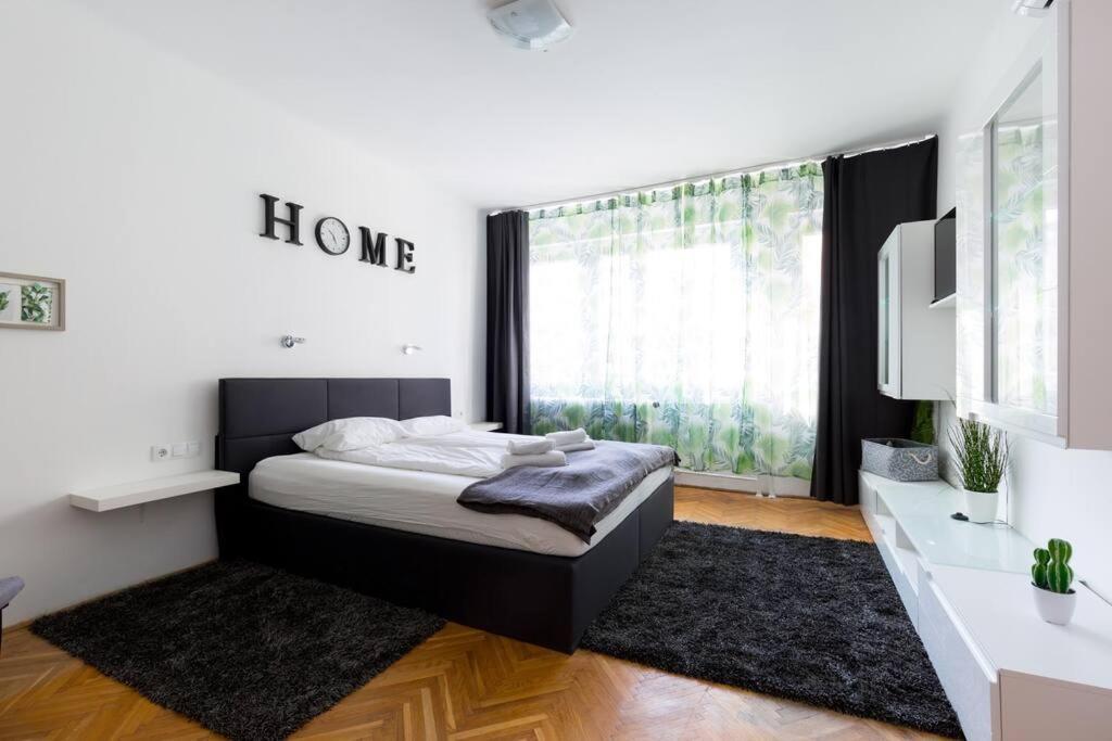 Rumbach 22 Center Apartment With Ac Budapest Luaran gambar