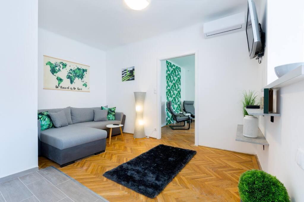 Rumbach 22 Center Apartment With Ac Budapest Luaran gambar