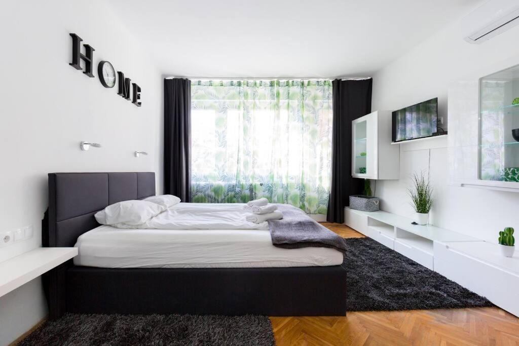Rumbach 22 Center Apartment With Ac Budapest Luaran gambar